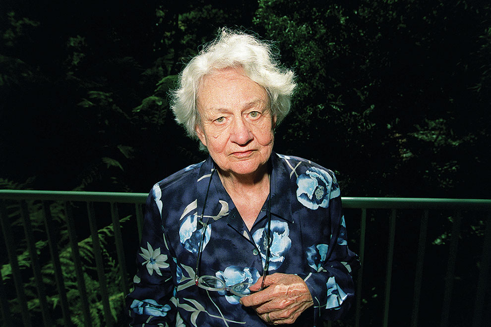 Rainforest by Judith Wright – A Cairn of Poems